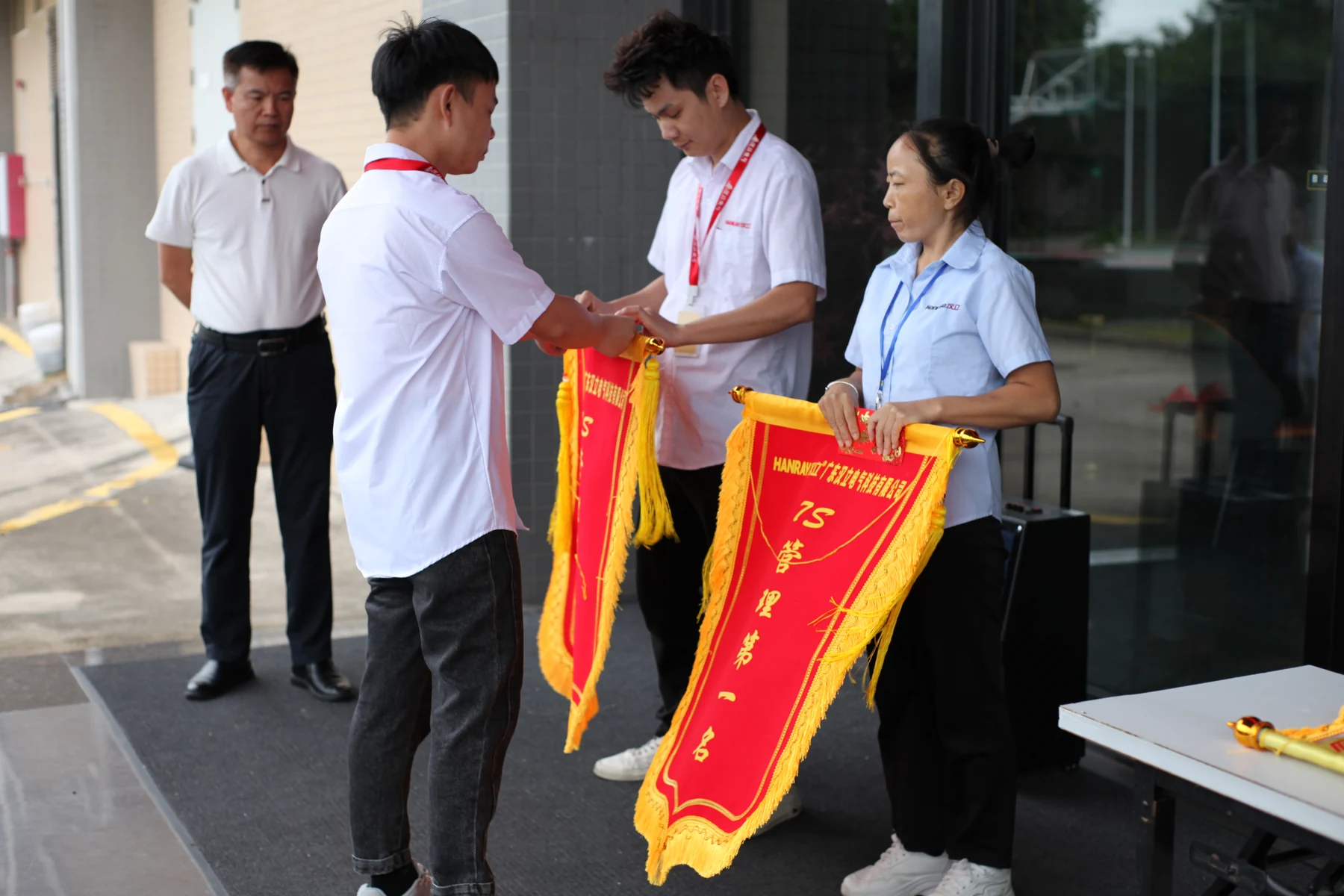 Presentation of the 7S rotating honor flags